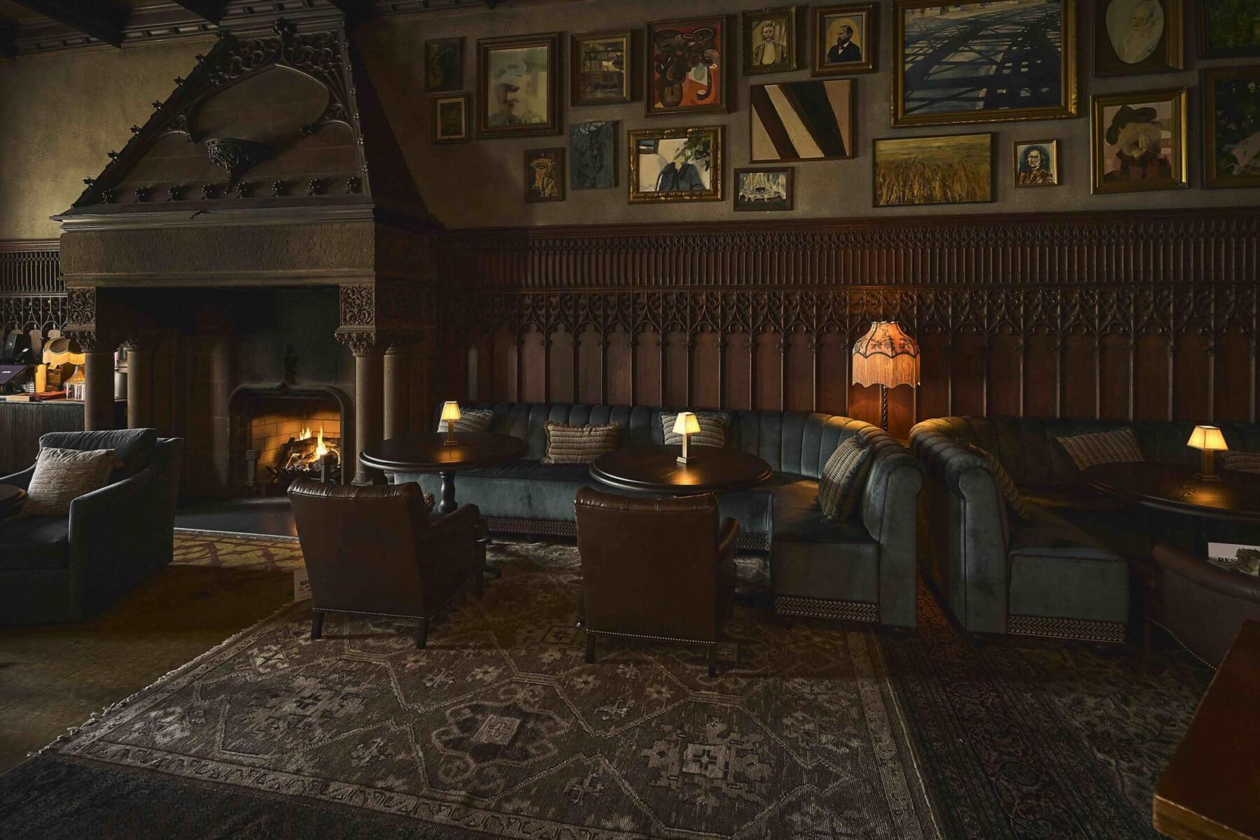 The Drawing Room inside the Chicago Athletic Association