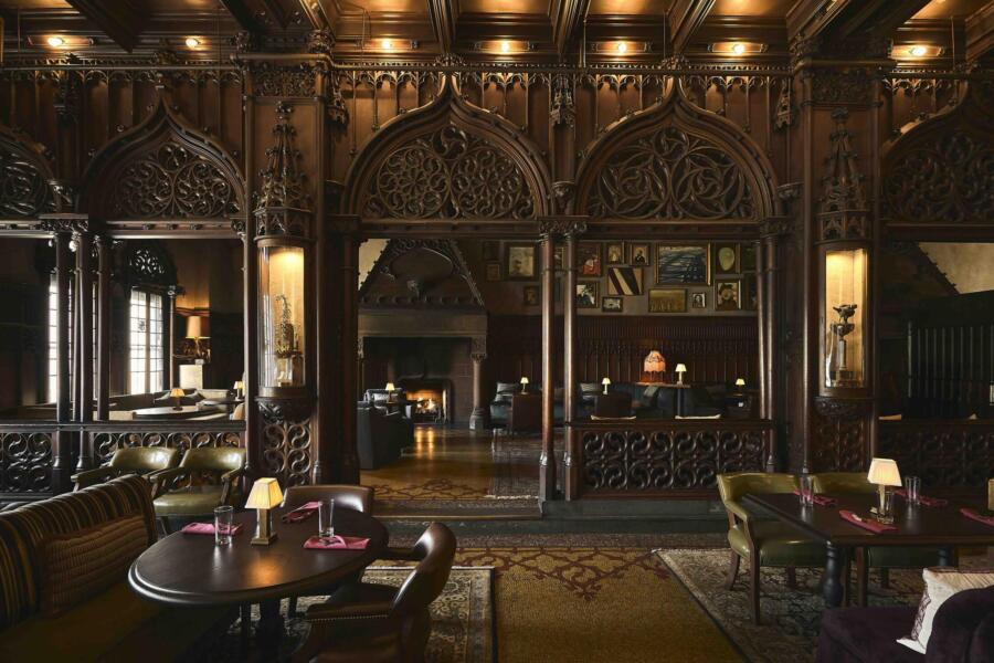 The Drawing Room inside the Chicago Athletic Association
