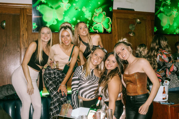 St. Paddy’s Chicago at Woodie’s Flat