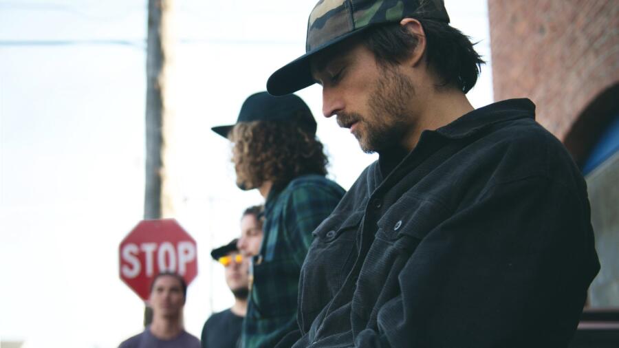 Stick Figure – Island Holiday Tour