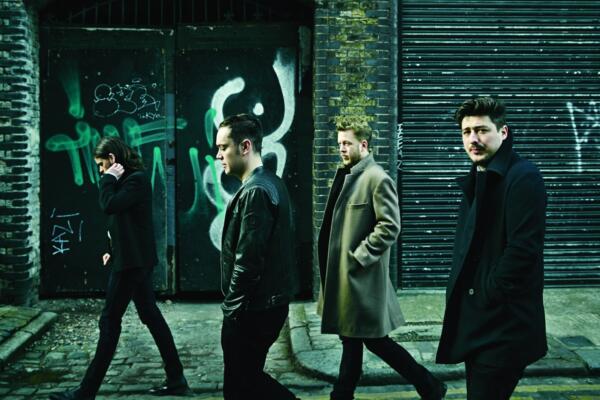 Mumford & Sons With Michael Kiwanuka