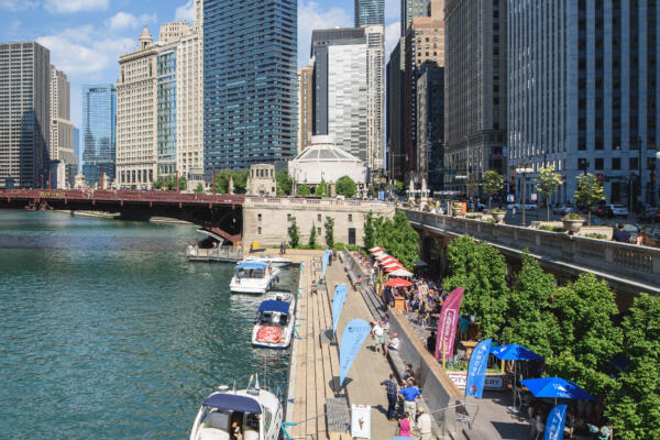 Chicago Greeter InstaGreeter Walks of the Riverwalk