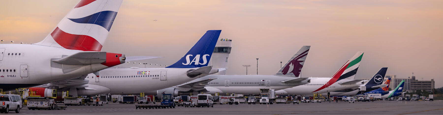 5774 – 1920×500 – 3