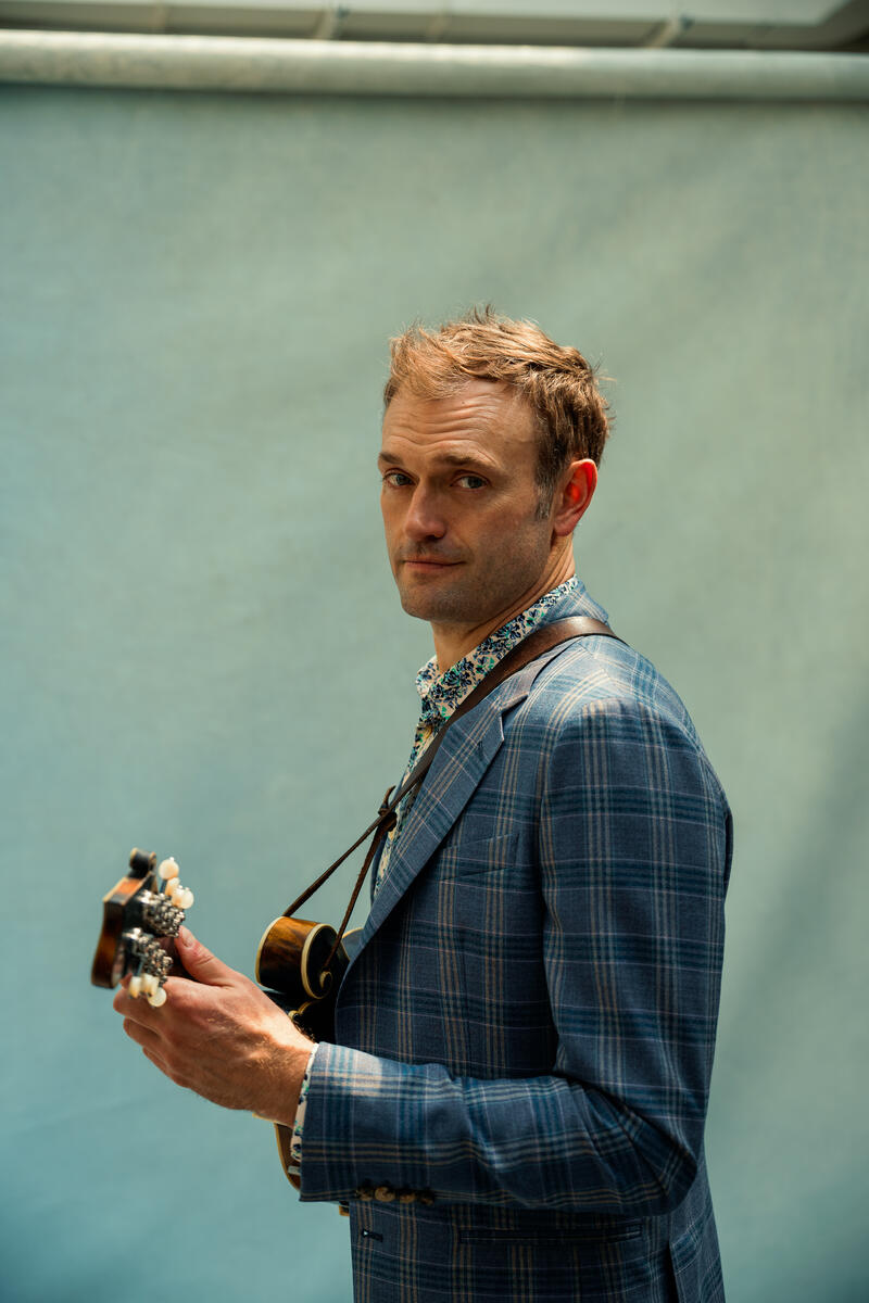 ChrisThile_Lead_240415_F_0073.jpg