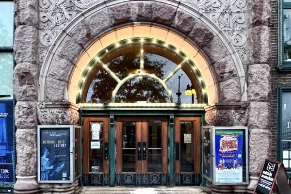 Inside Tour of Chicago’s Fine Arts Building