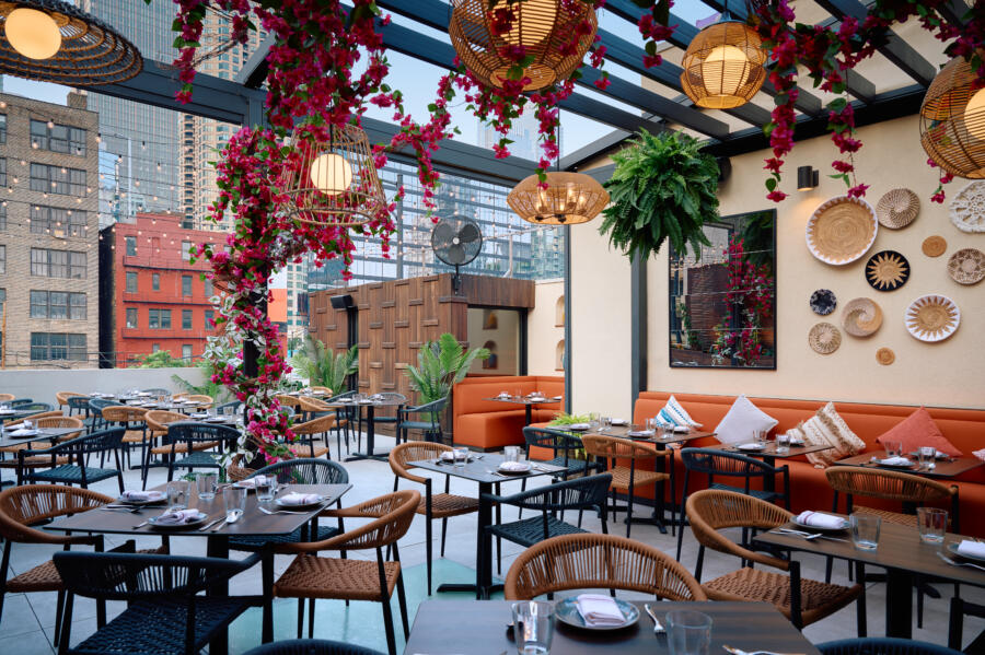 Tanta rooftop in River North