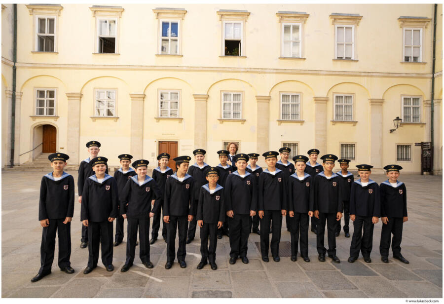 Vienna Boys Choir: Christmas in Vienna