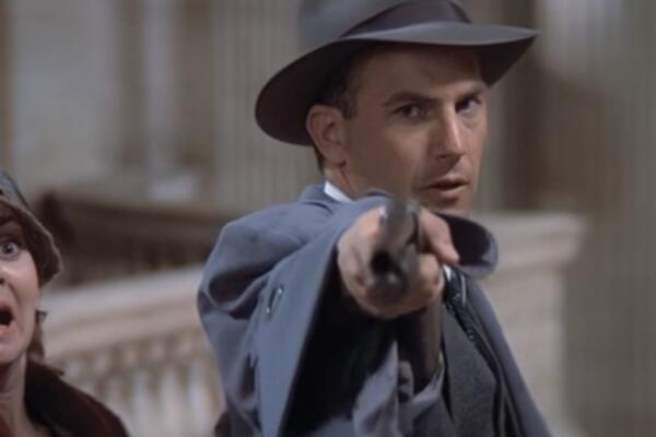 Movies and TV in Chicago’s Union Station: Guided Tour