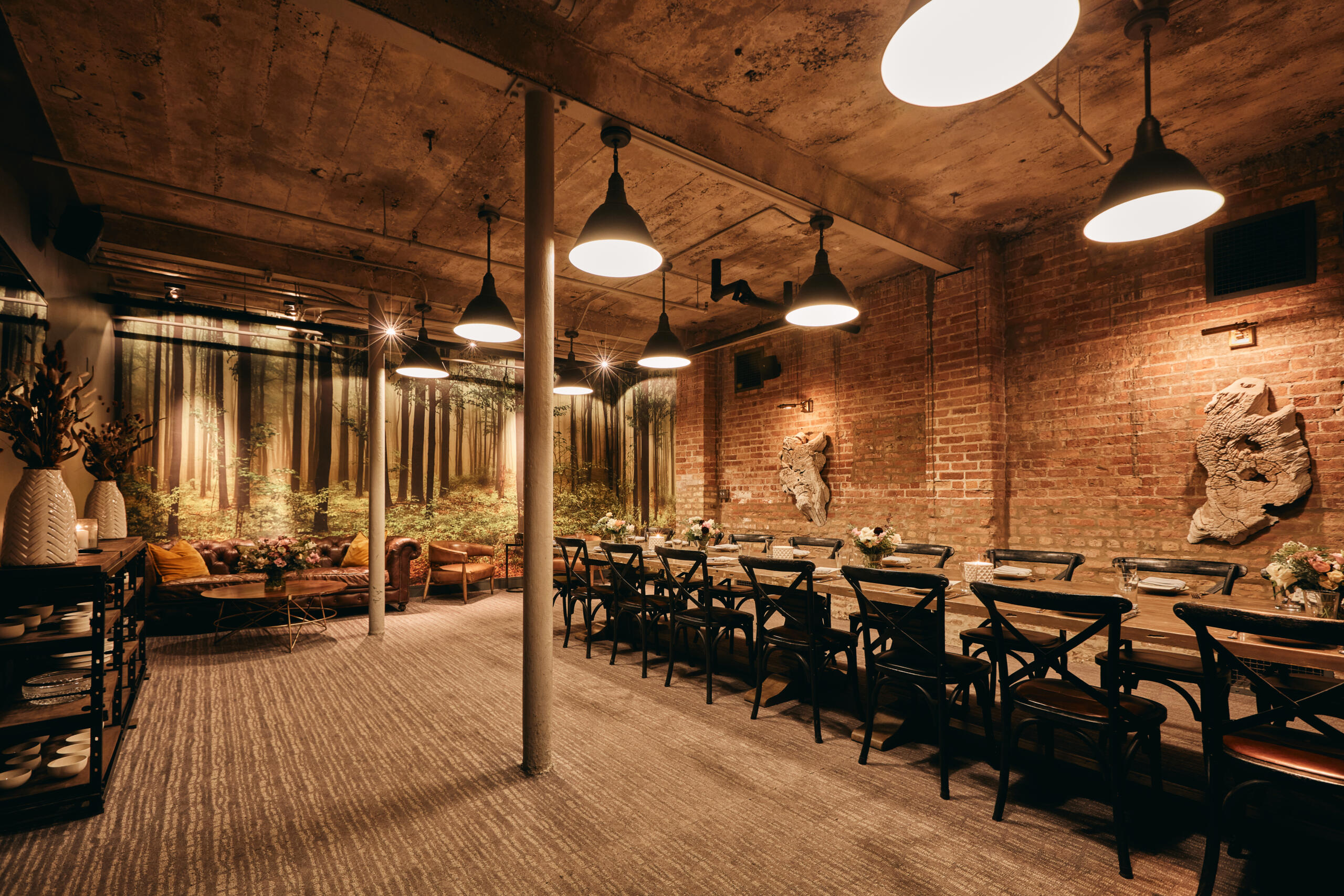 The interior of Smyth, a three Michelin starred restaurants in Chicago's West Loop neighborhood