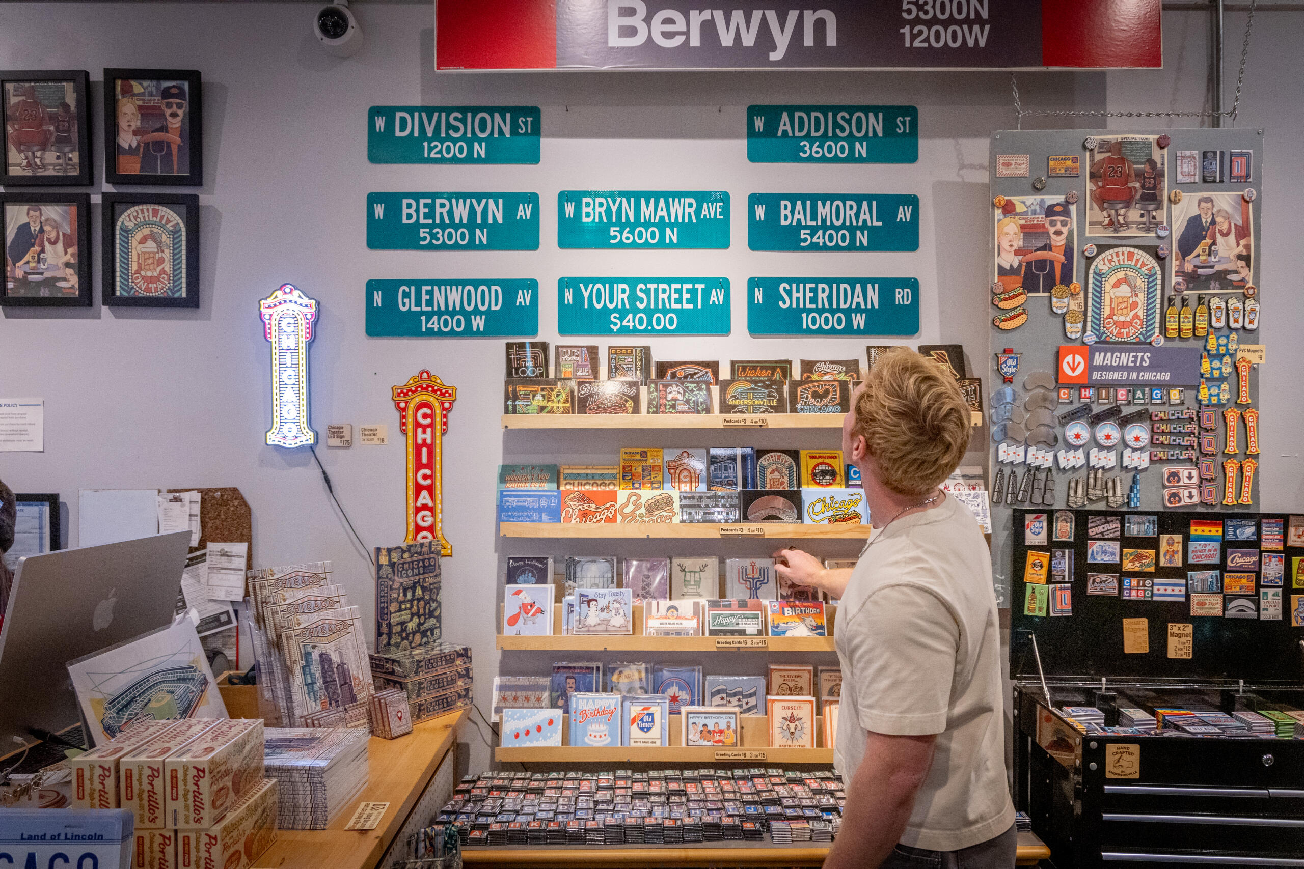 Your ultimate Chicago gift guide: Local inspiration for your holiday shopping list