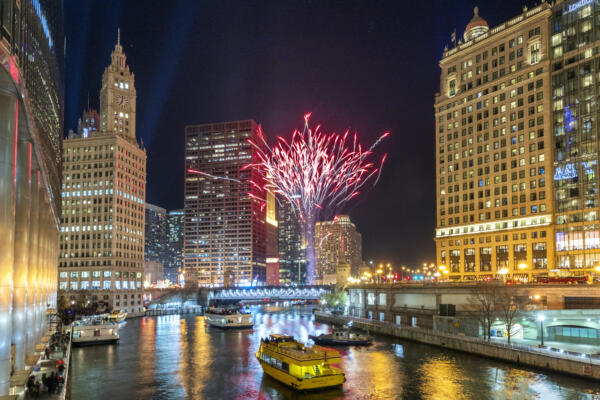Chicago New Year’s Eve River Fireworks