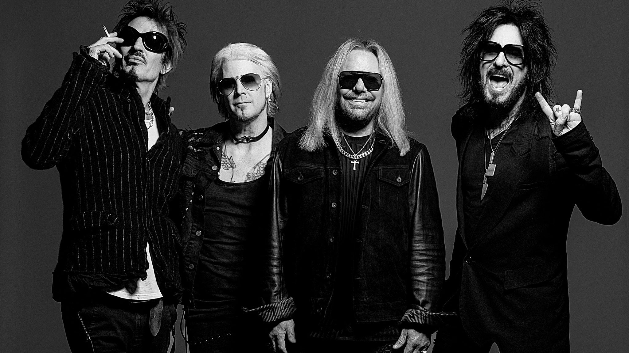 Mötley Crüe Live In Chicago – The Return Of The Carnival Of Sins