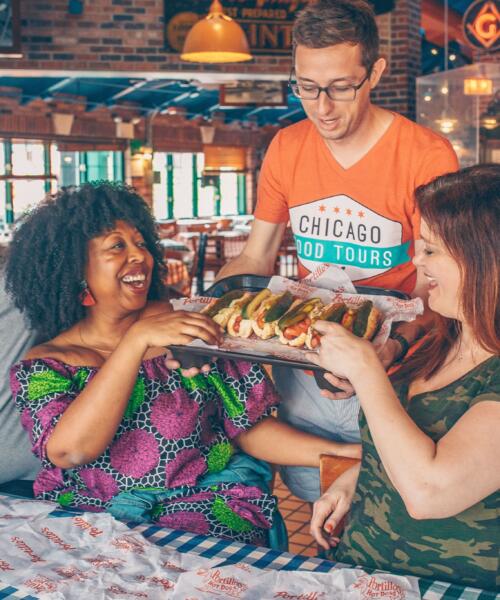 Iconic Foods of Chicago Food Tour