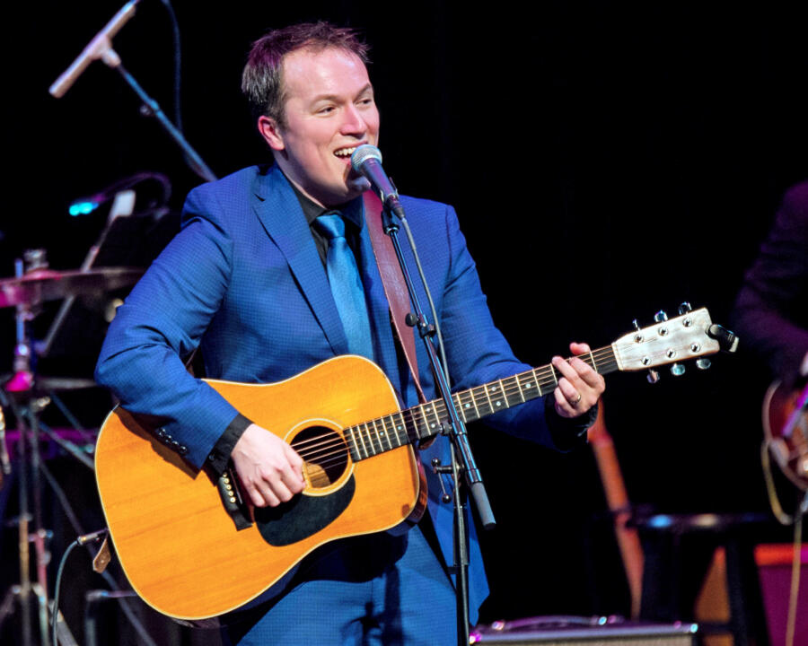 Feelin’ Groovy: Michael Mahler Sings Paul Simon