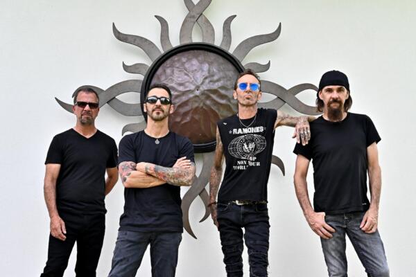 Godsmack – The Rise of Rock World Tour