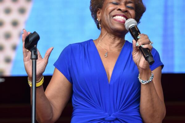 Jazz Zing! with Ava Logan