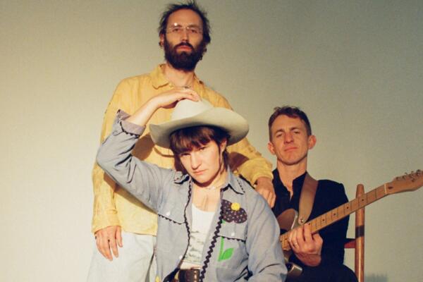 Big Thief – Somersault Slide 360 Tour