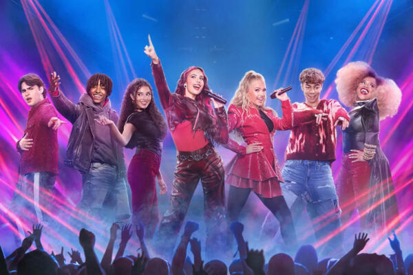 Disney Descendants & Zombies: Worlds Collide