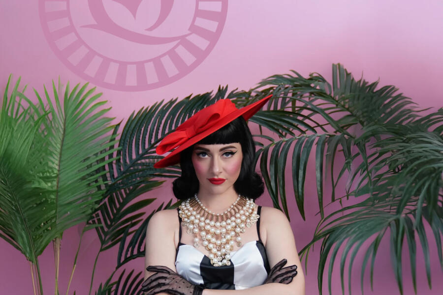 Qveen Herby – Isle of Qveen Tour
