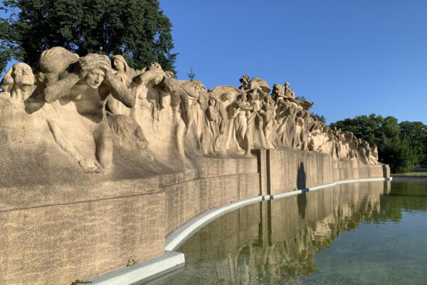 1893 World’s Fair & Filming Locations: Chicago’s Midway Plaisance Walking Tour