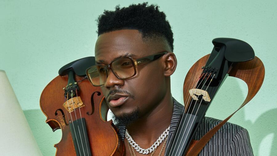 Demola – The Violinist