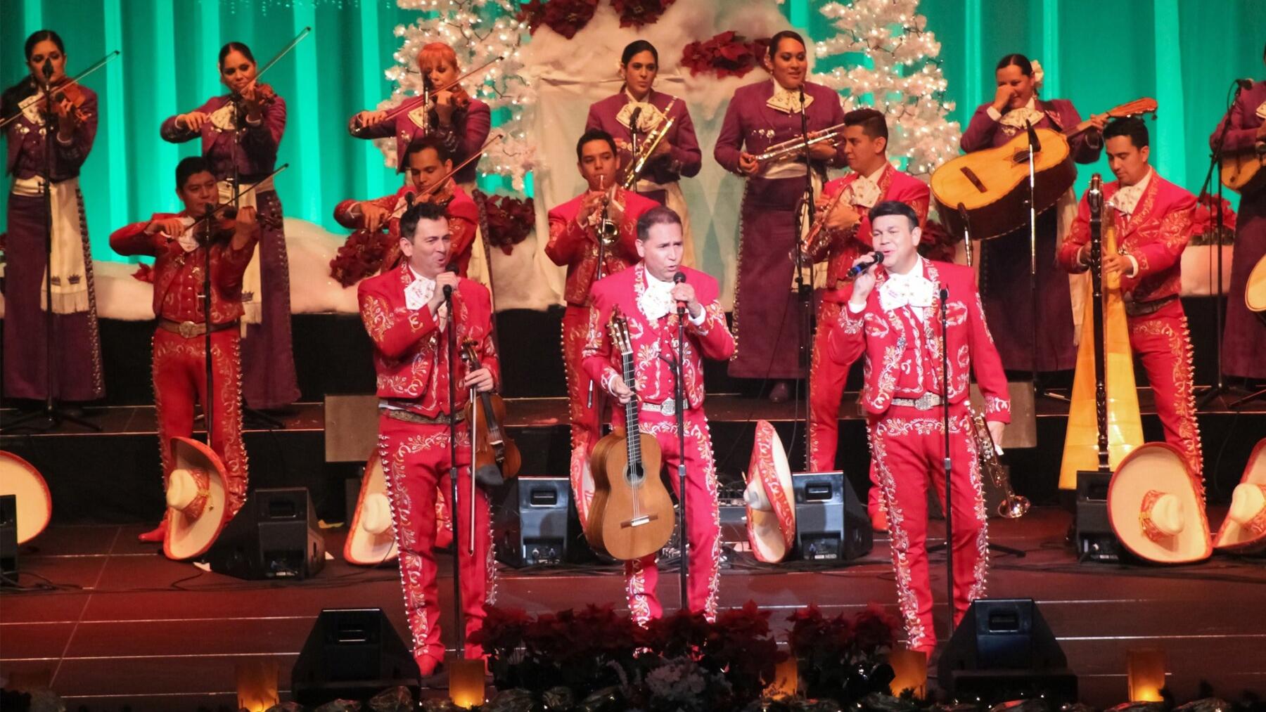 Mariachi Sol de Mexico1