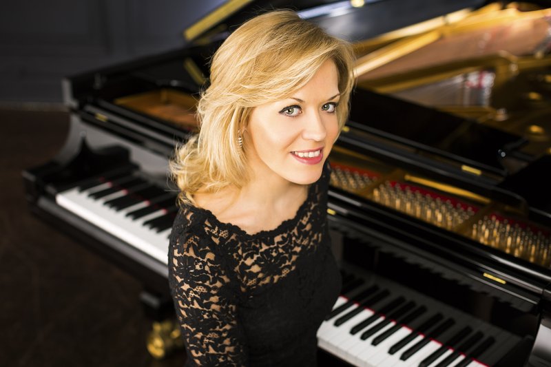 Olga Kern, pianist, photographed by Chris Lee at Steinway Hall, 12/9/13.