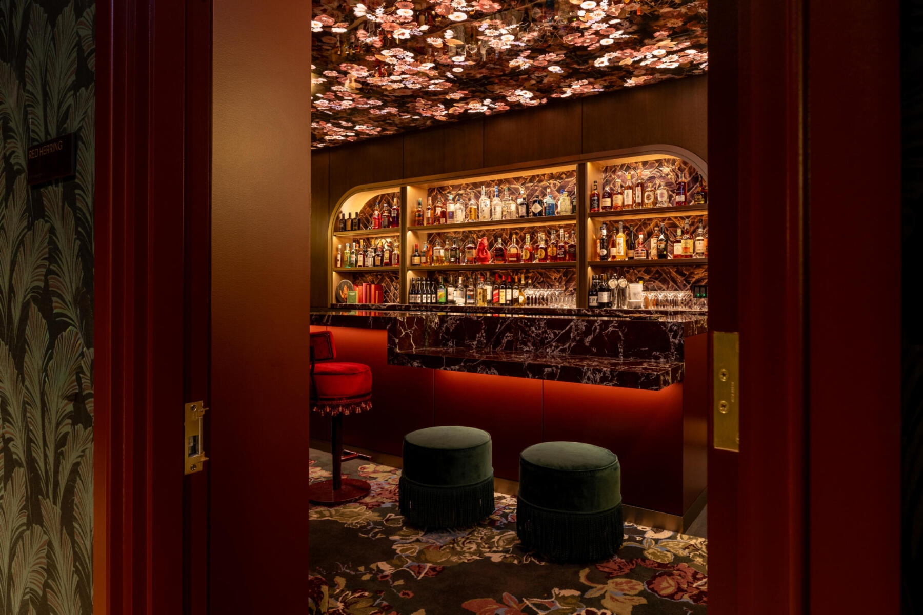 The Hand & The Eye bar