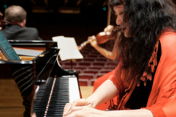 Piano Trios: Beethoven, Smetana, and Dvořák Chamber Music Society of Lincoln Center
