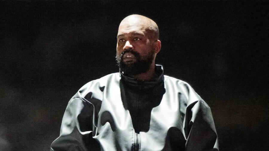 Ye (Kanye West) – Ye Live Concert Tour