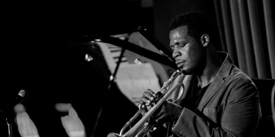 Keyon Harrold Live
