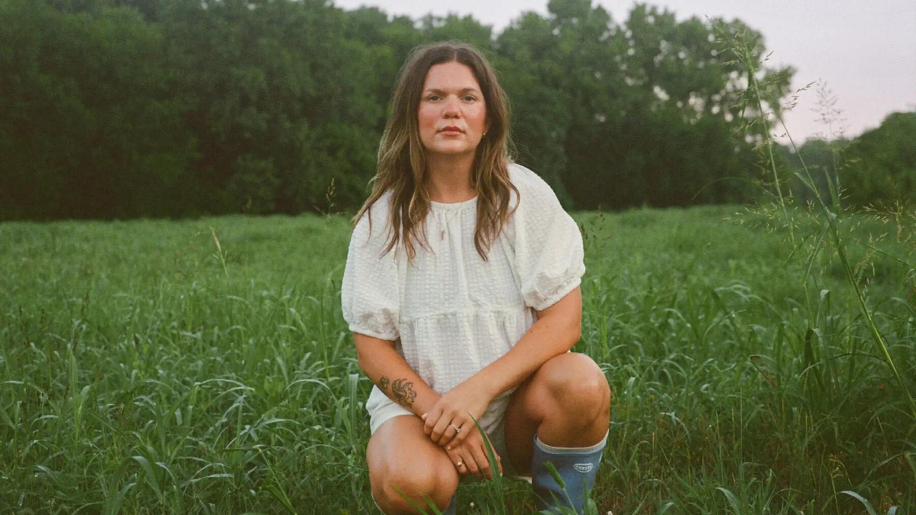 Abbie Gamboa – Have You Ever Looked Around Tour