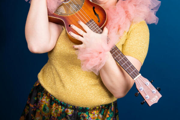 Vintage Tunes, Modern Gal
