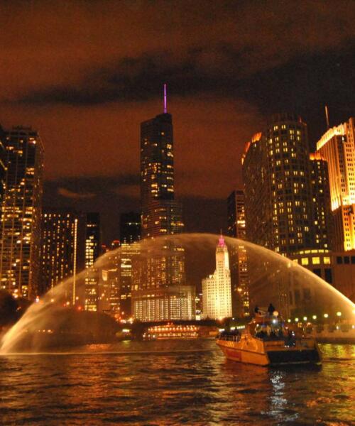 City Cruises Chicago Seadog Haunted River Tour
