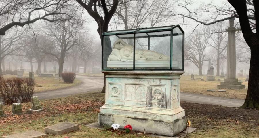 Rosehill Cemetery Tour with author Adam Selzer