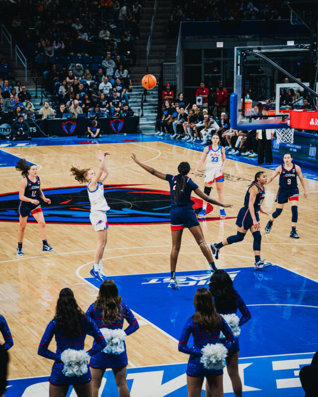 DePaul Athletics Women’s Basketball