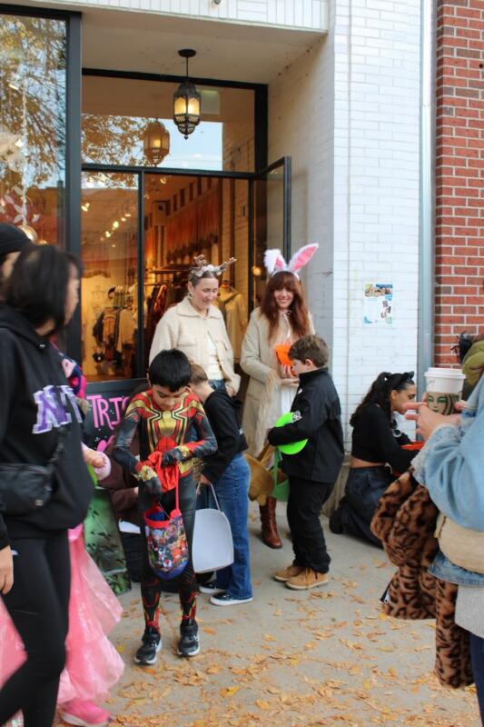Trick or Treat on Southport